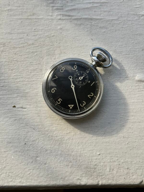 Waltham A-8 “Jitterbug” WW2 Military Stopwatch - Image 4