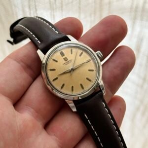Universal Geneve Manual Wind Watch 1950s 32mm