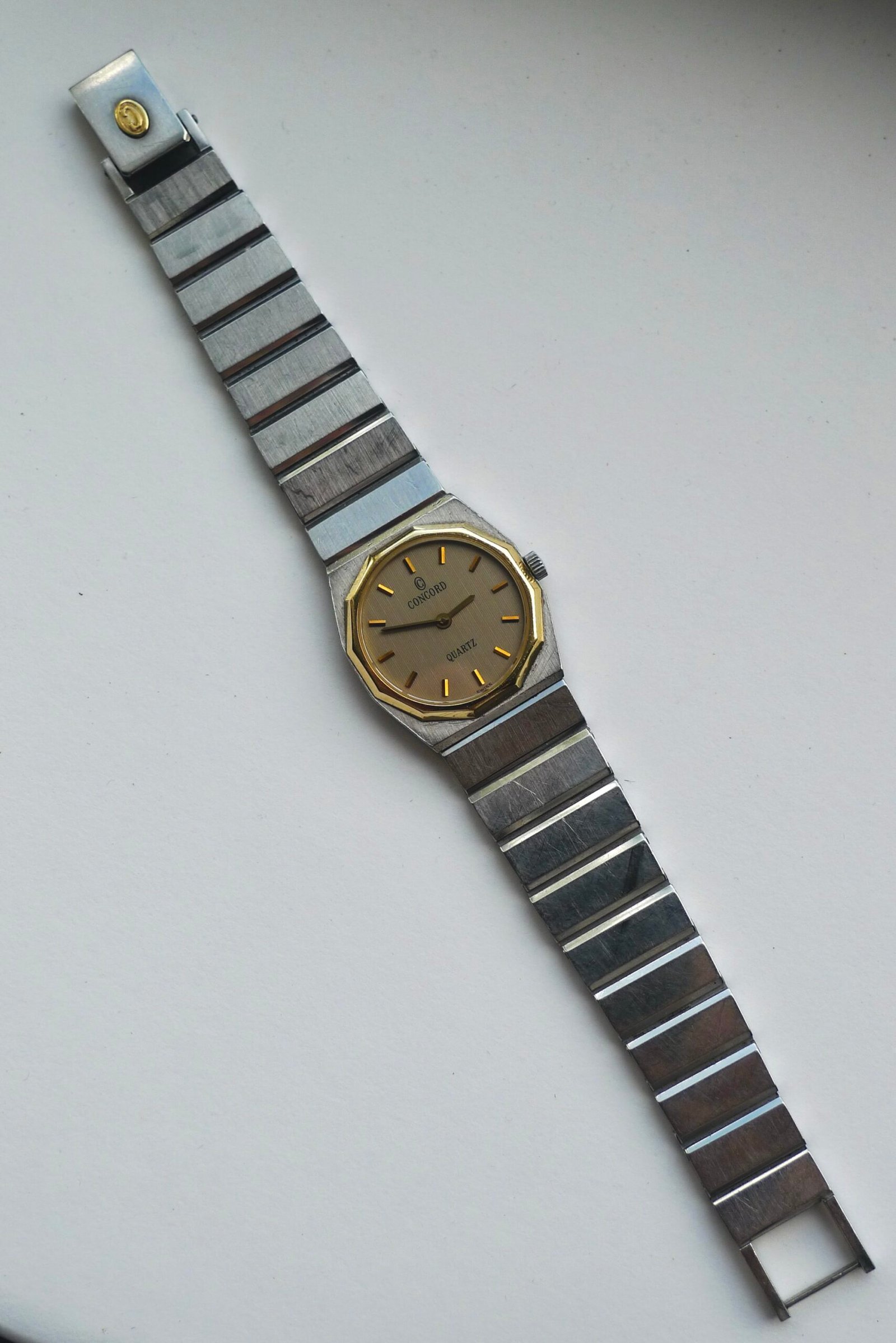 Vintage Concord Mariner SG 23mm Quartz - Image 4
