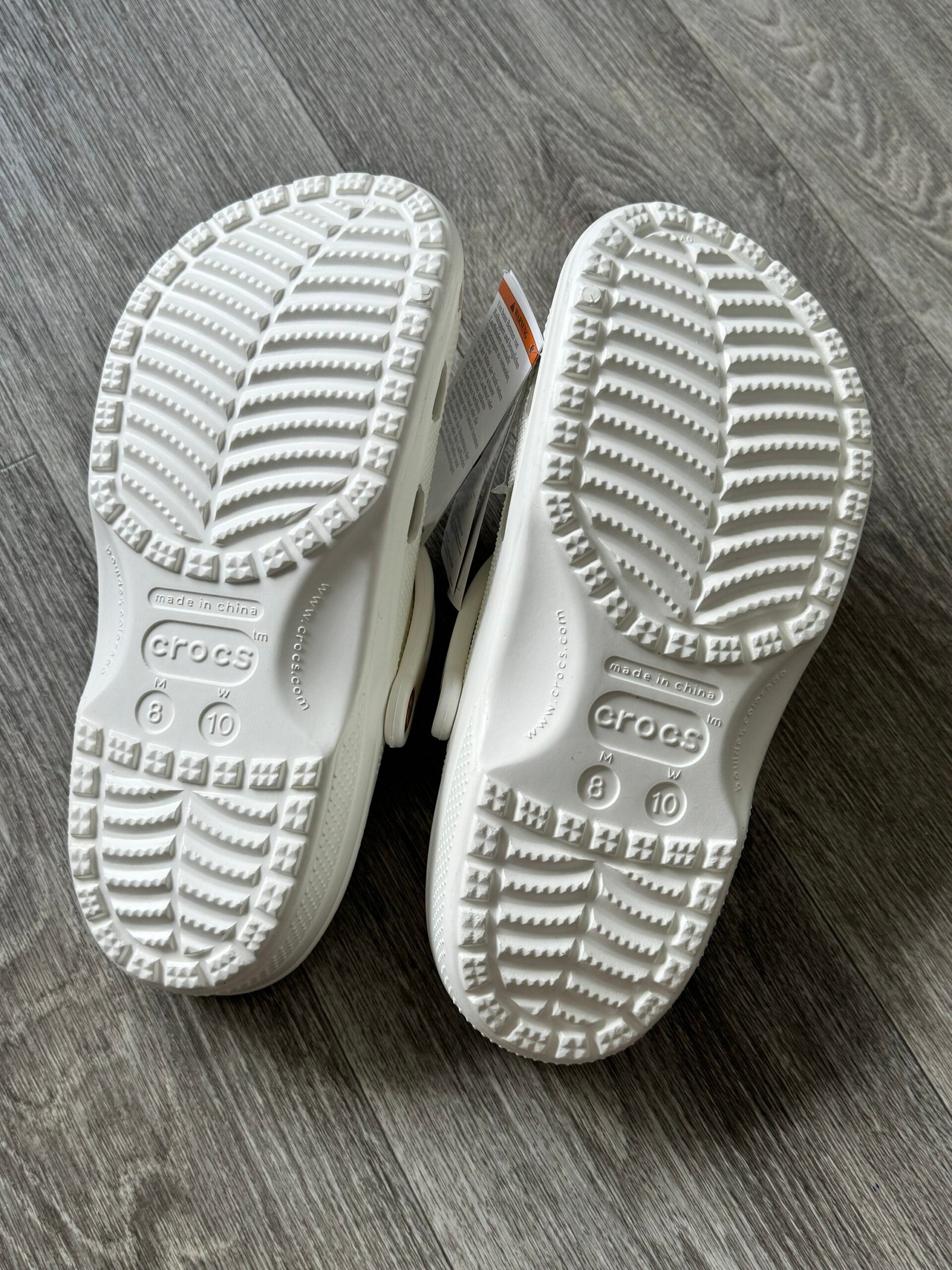 Bad Bunny Crocs Size M8 W10 Unworn - Image 6