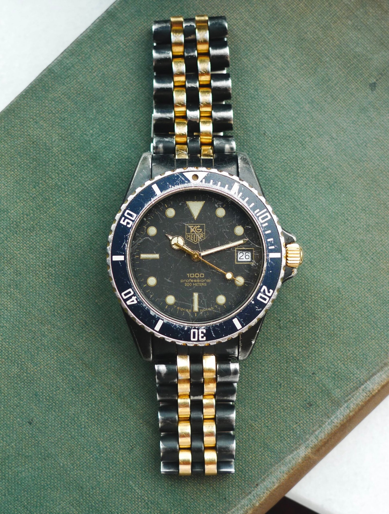 Vintage TAG Heuer 1000 Professional Reference 980.029n Quartz 1980s - Image 3