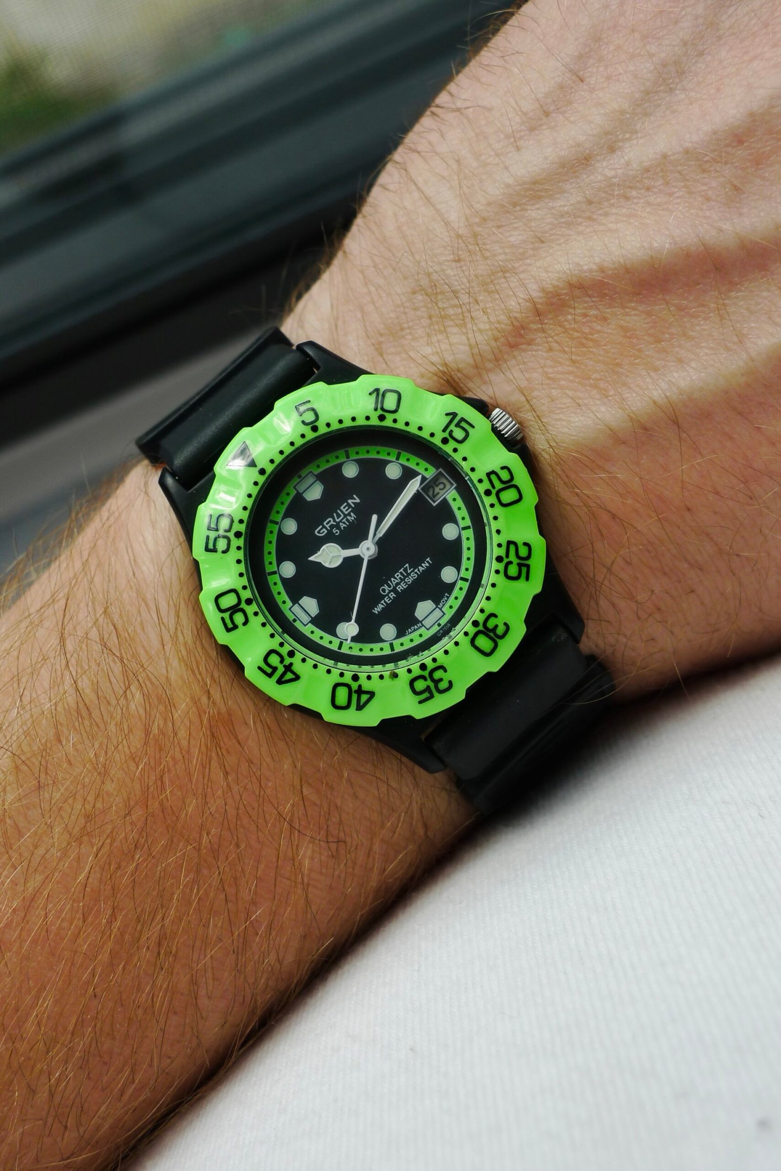 Vintage Gruen Formula One Quartz Watch - Image 2