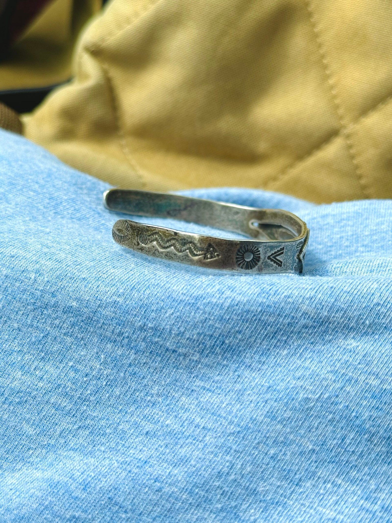 Sterling Silver Turquoise Cuff Bracelet Vintage Fred Harvey Era - Image 9