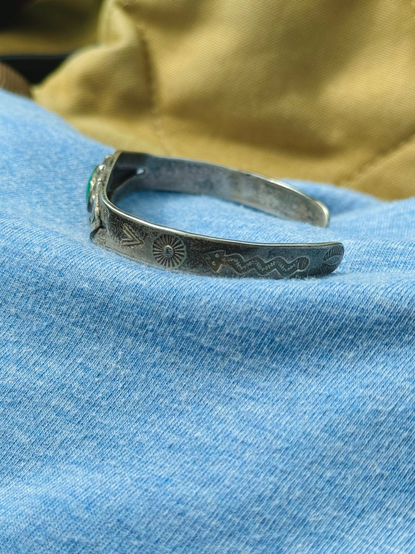 Sterling Silver Turquoise Cuff Bracelet Vintage Fred Harvey Era - Image 8