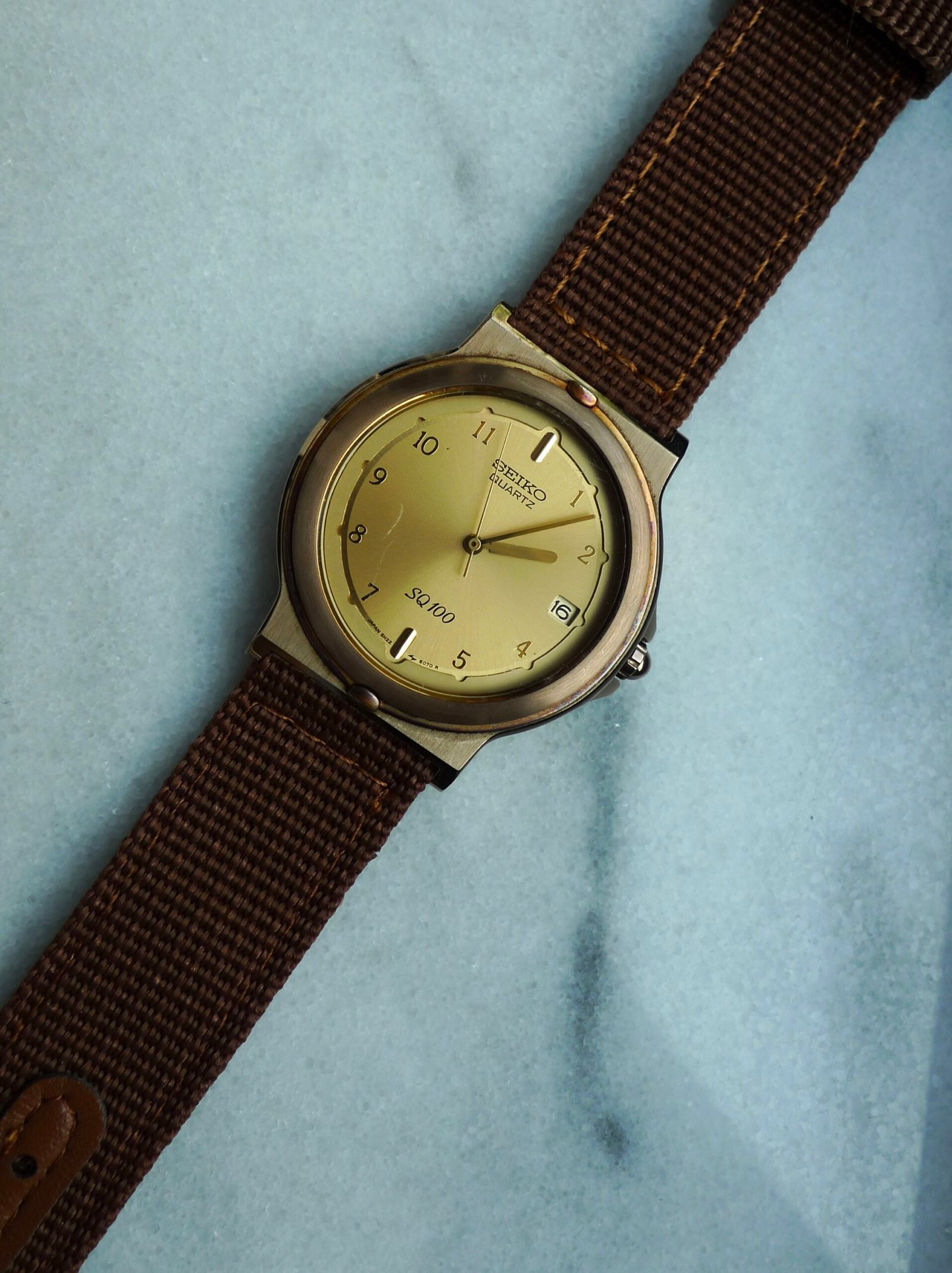 Vintage 1986 Seiko SQ100 Date Quartz Watch 5H22-6119 - Image 4