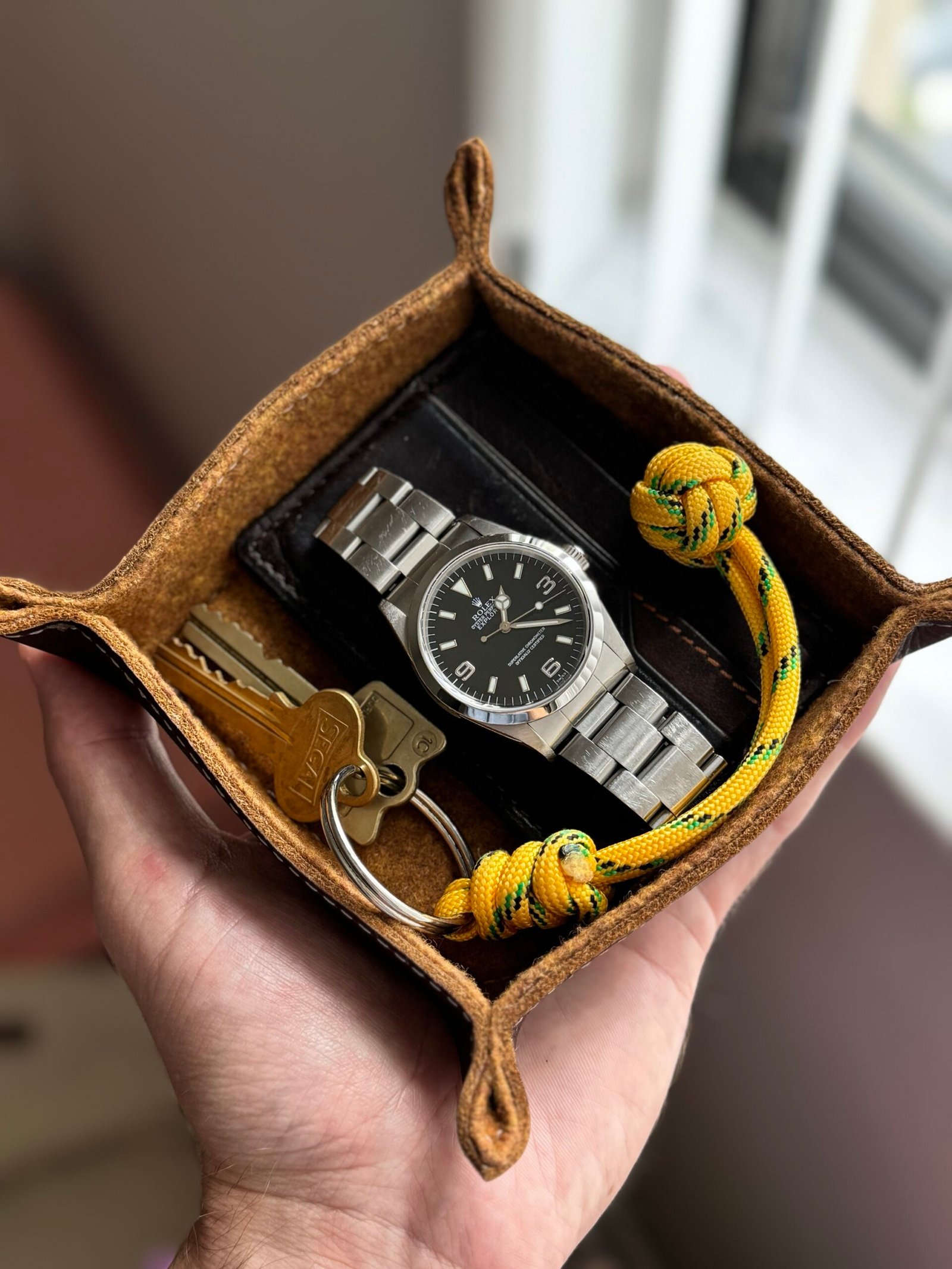 Handmade Leather Valet Tray 4x4 - Image 2