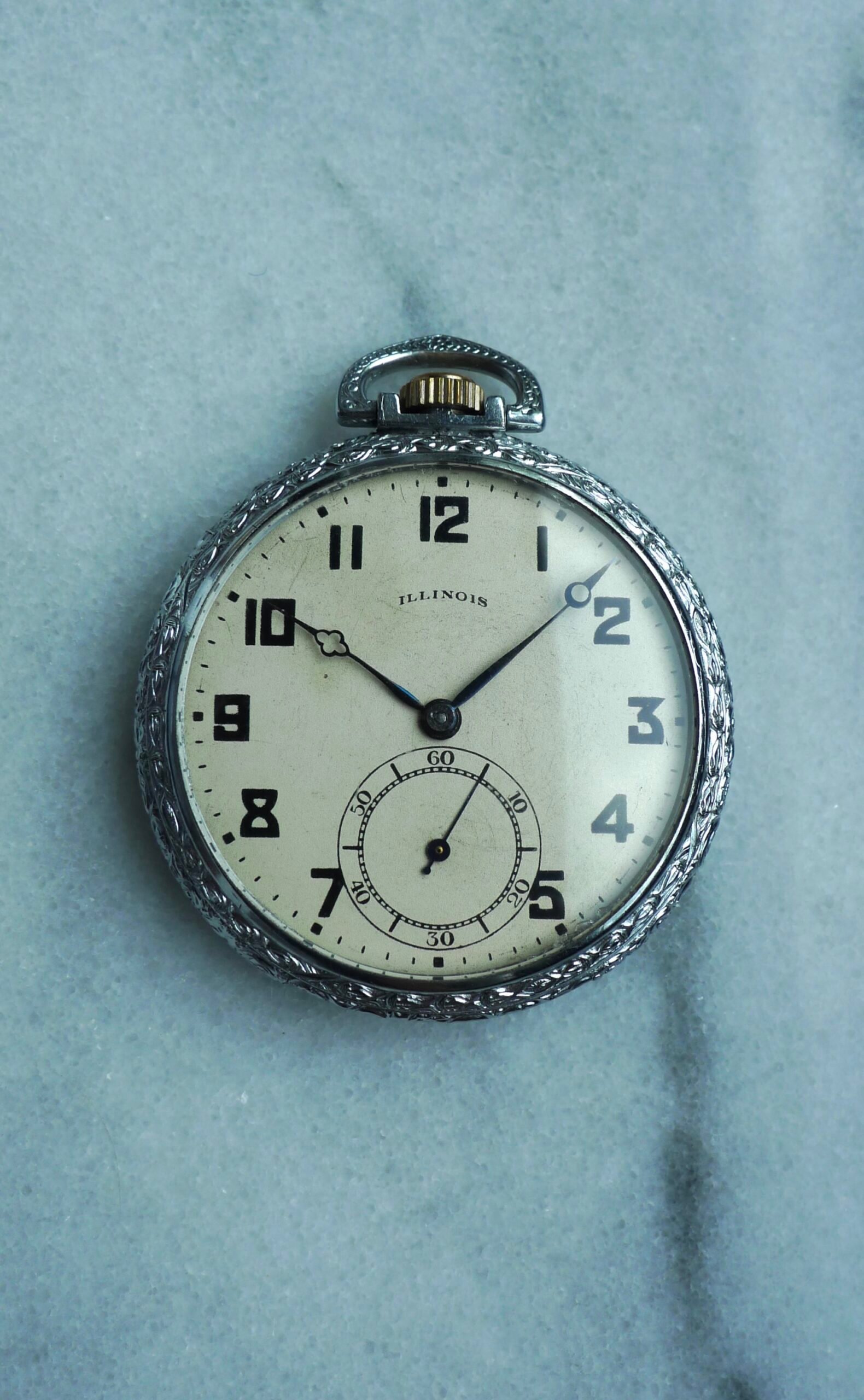 1923 Illinois 12s 17j Grade 405 Model 3 45mm Pocket Watch - Image 3