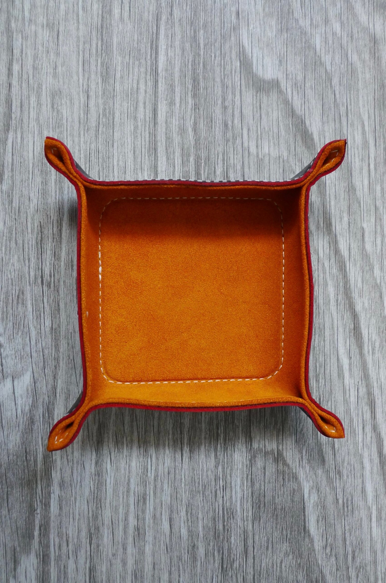 Handmade Leather Valet Tray 4x4 - Image 6