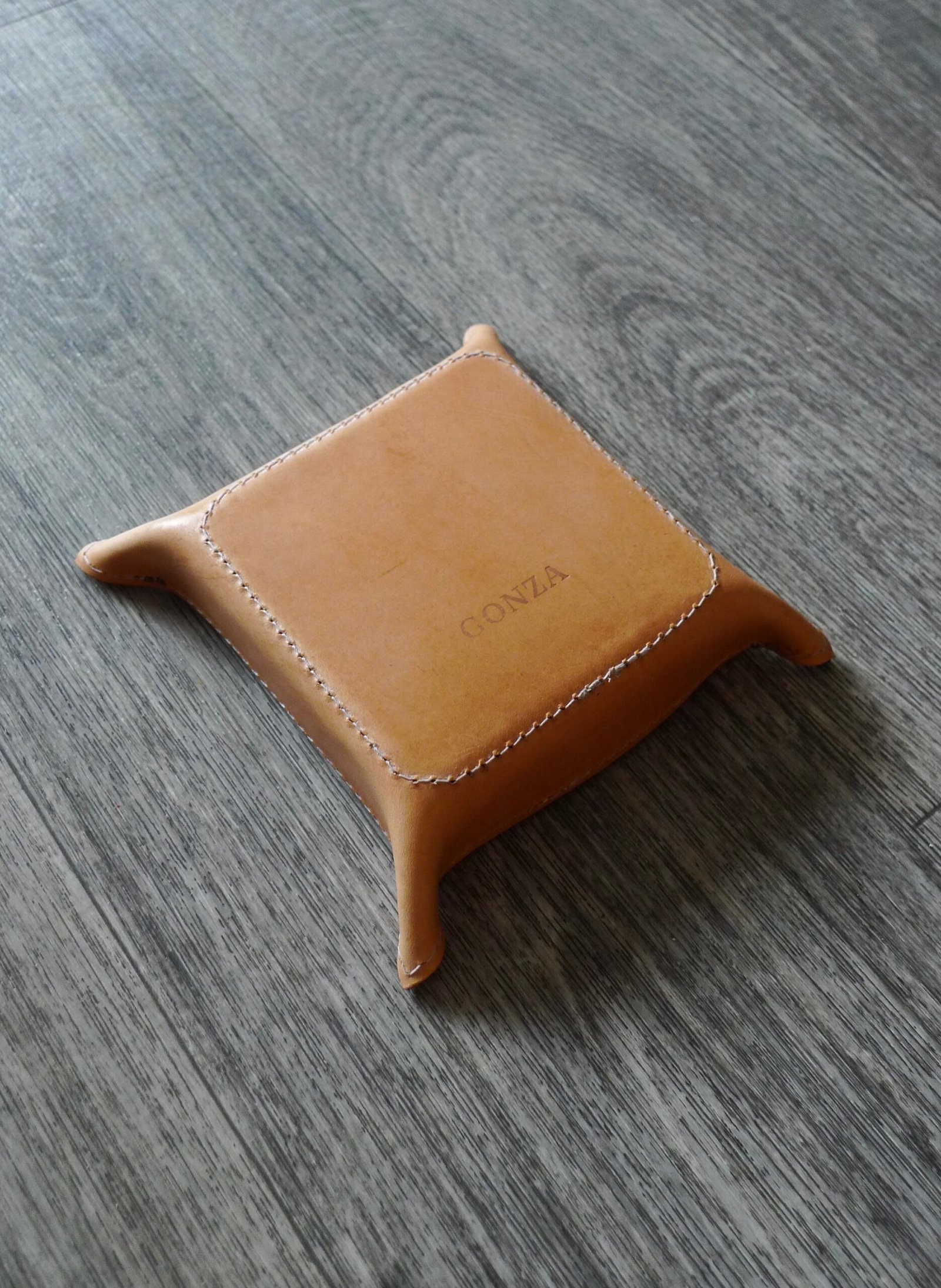 Handmade Leather Valet Tray 4x4 - Image 9
