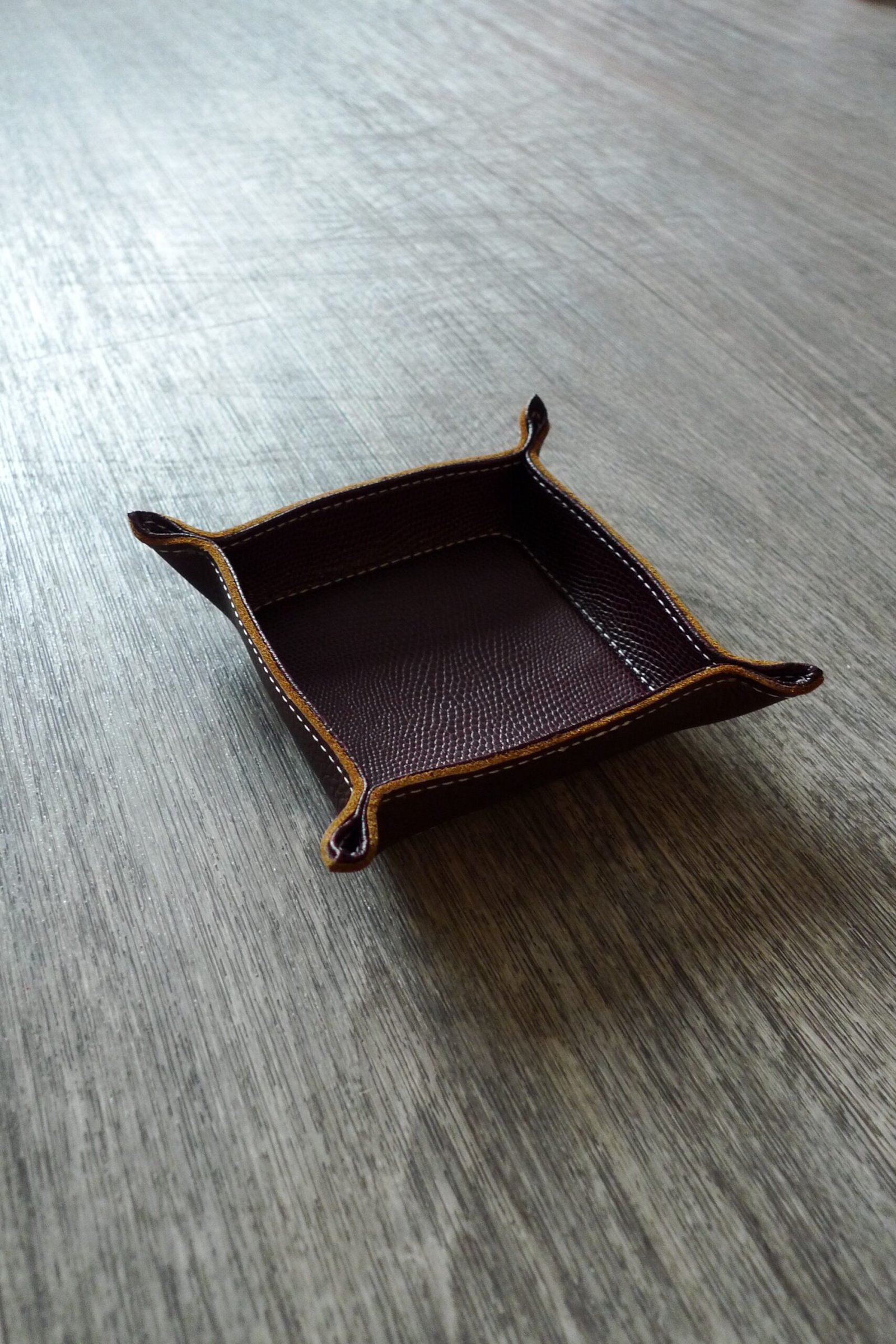 Handmade Leather Valet Tray 4x4 - Image 5
